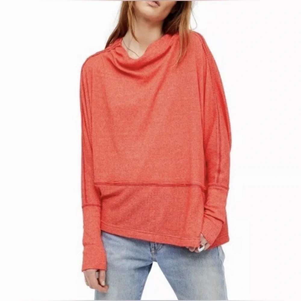 We The Free Lightweight Londontown Thermal Top Size Large - Picture 2 of 10